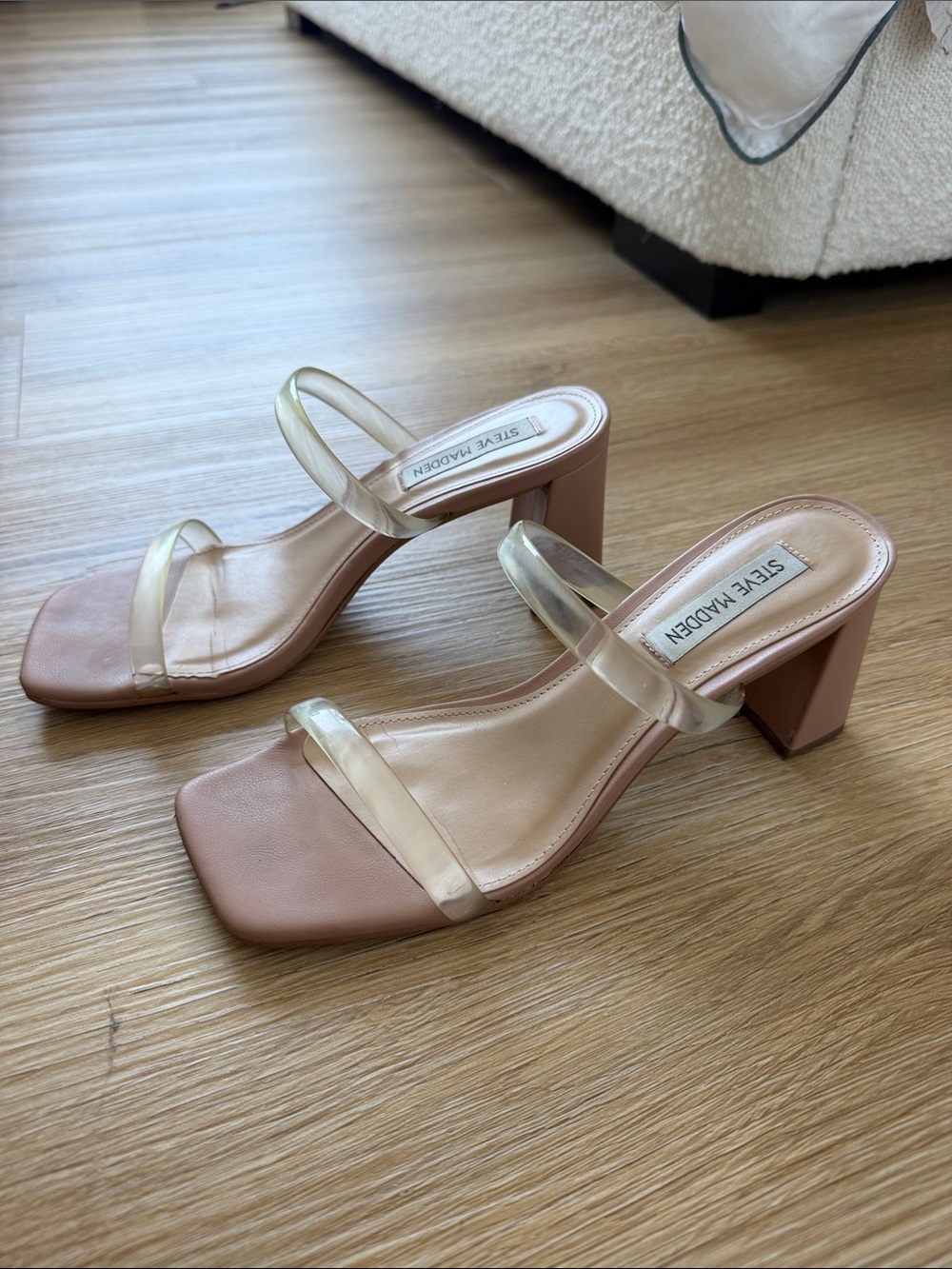 Steve Madden Lilah Nude Block Heel Sandals with Clear Straps - Picture 2 of 3